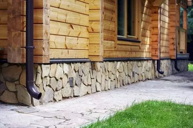 Чем отделать цоколь