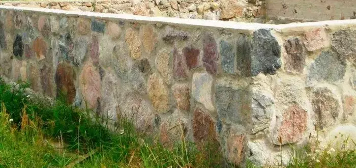 Фундамент из бутового камня
